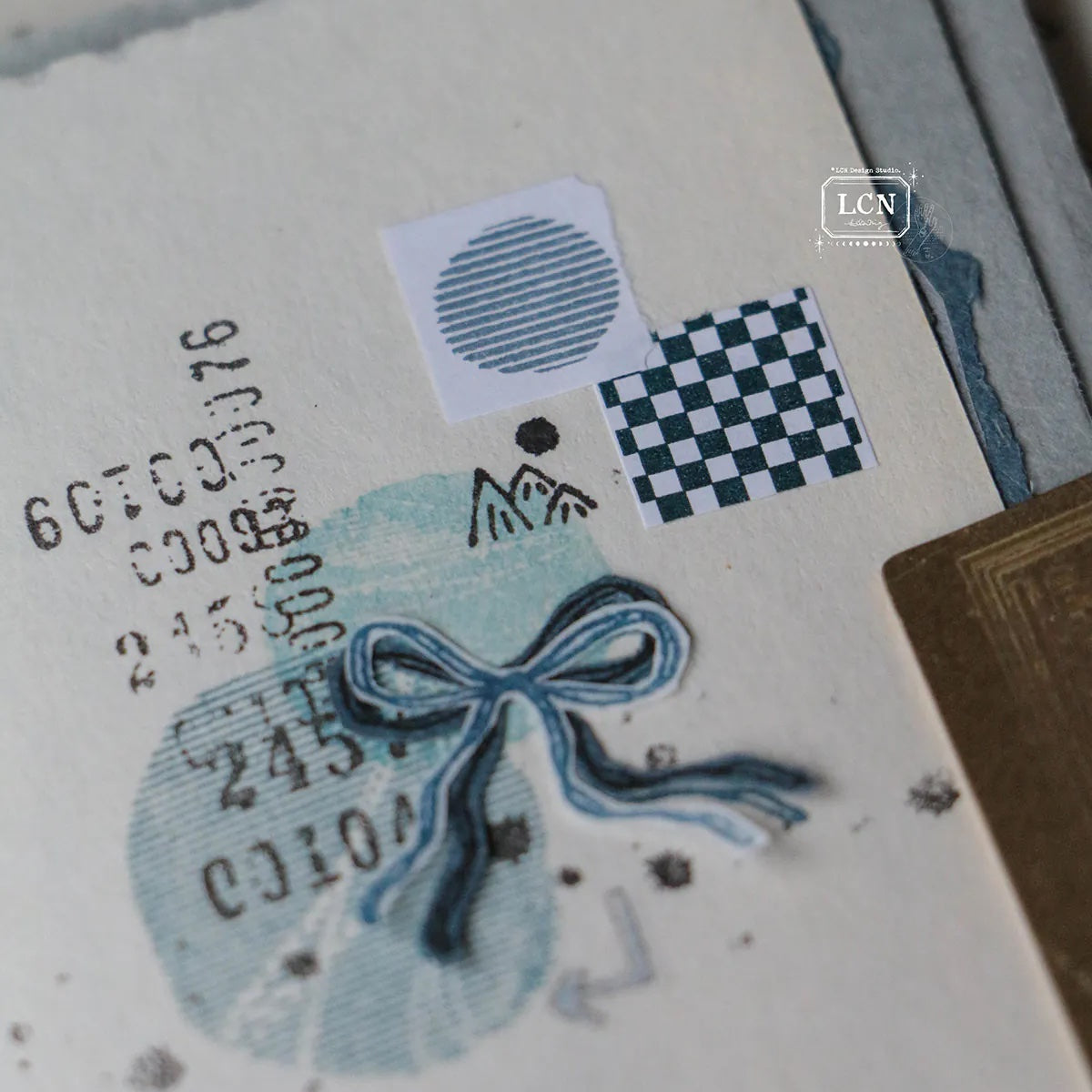 LCN Design Studio - Push Button Self-Inking Stamp - Mountain