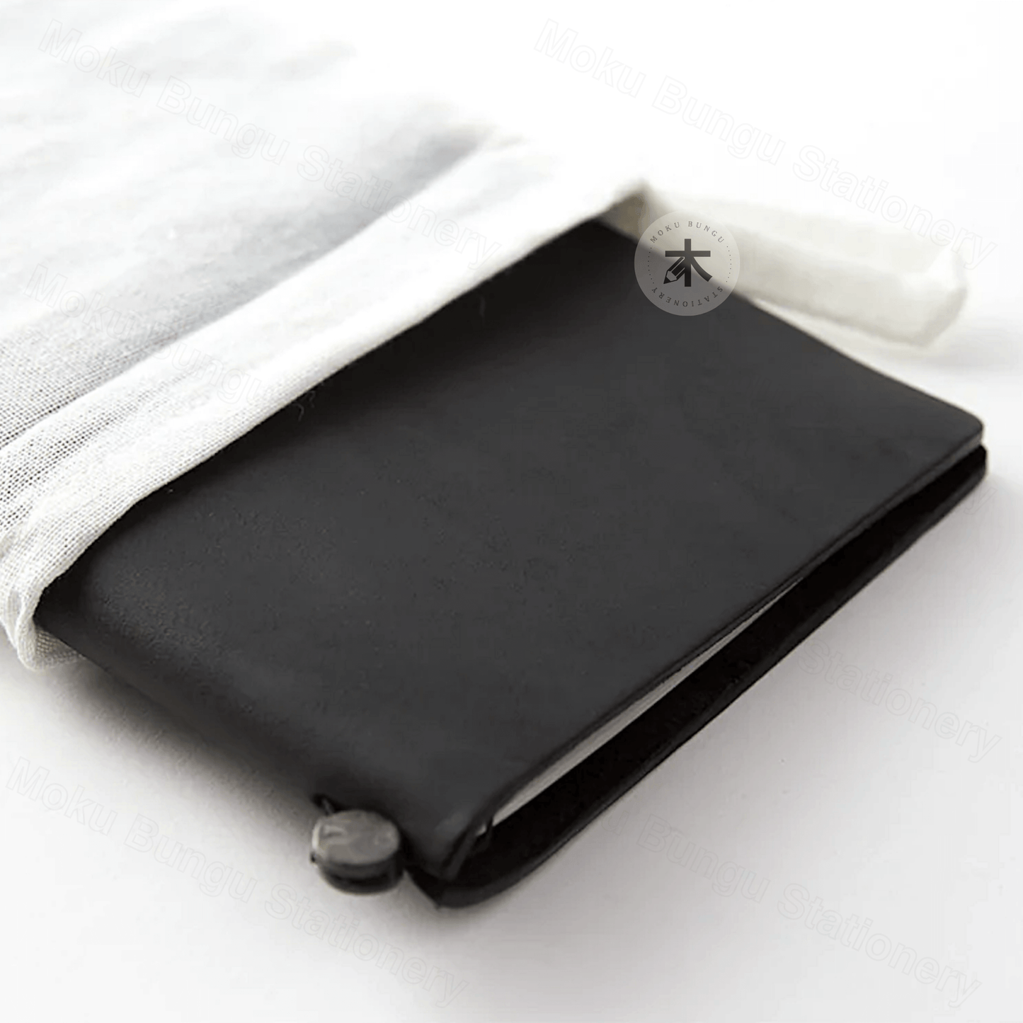 TRAVELER'S notebook Leather Cover Starter Kit - Regular Size - Black - Traveler's Town Limited - Tokyo
