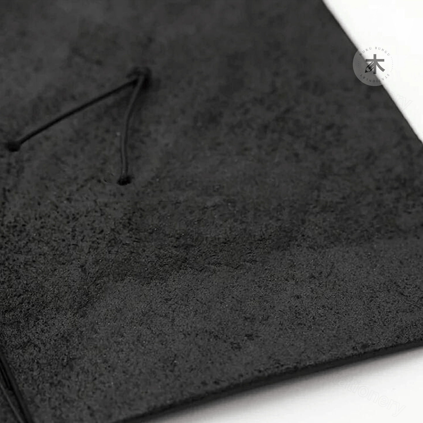 TRAVELER'S notebook Leather Cover Starter Kit - Regular Size - Black - Traveler's Town Limited - Tokyo