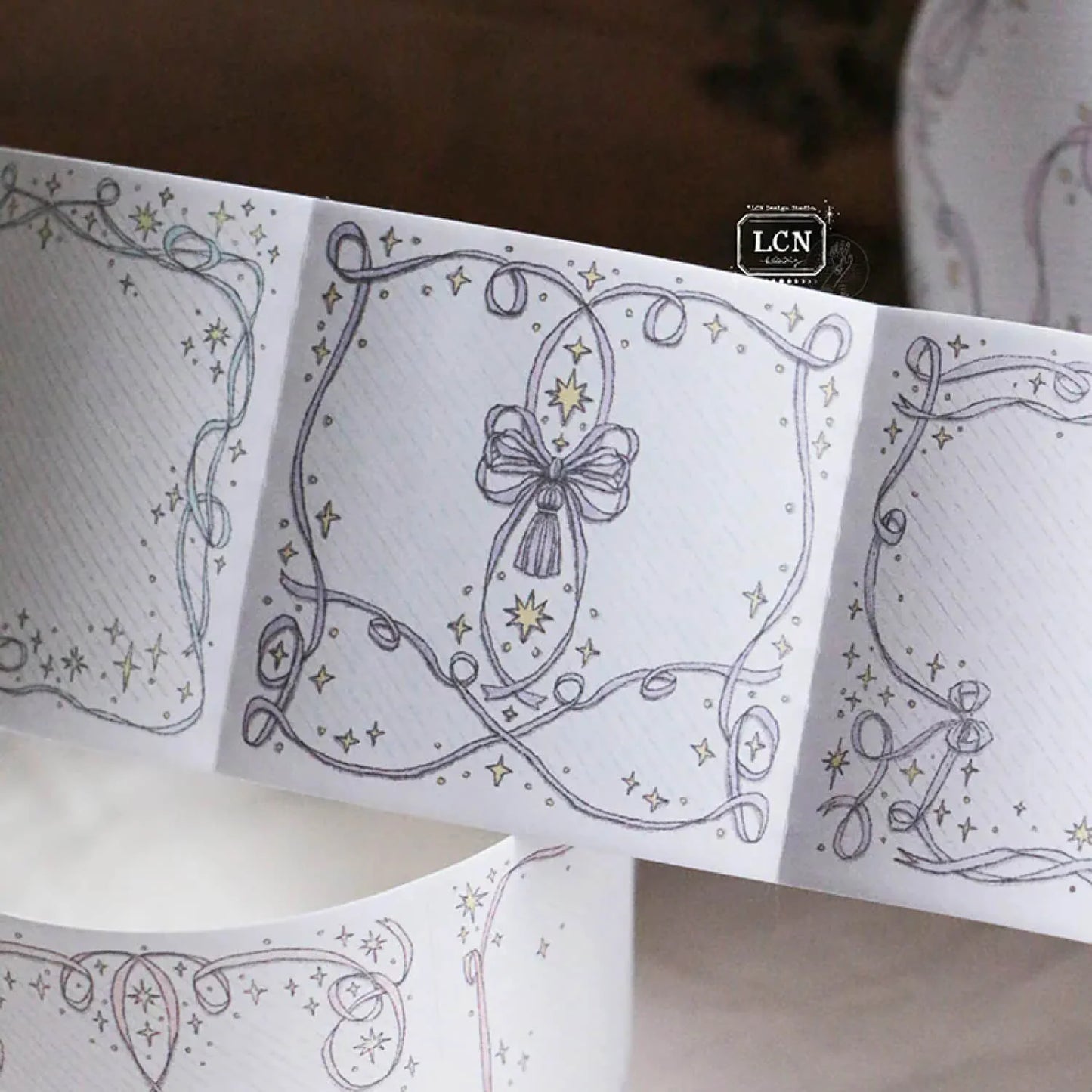 LCN Design Studio - Peel-and-Stick Memo Roll - Bow Frames