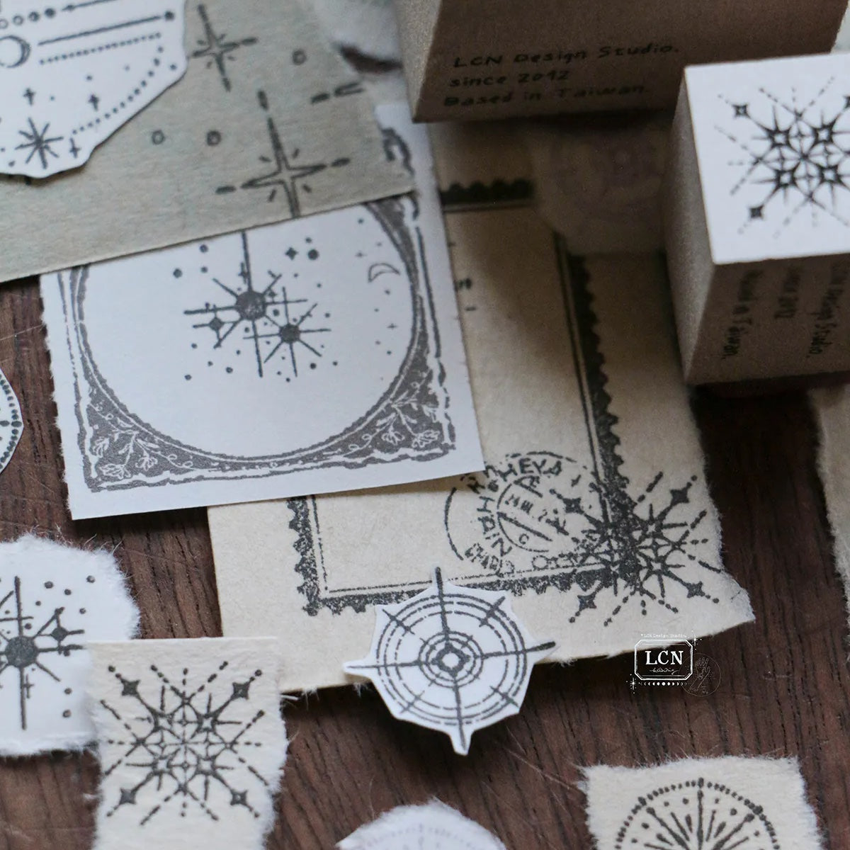 LCN Design Studio - Wooden Rubber Stamp Set - Nebula