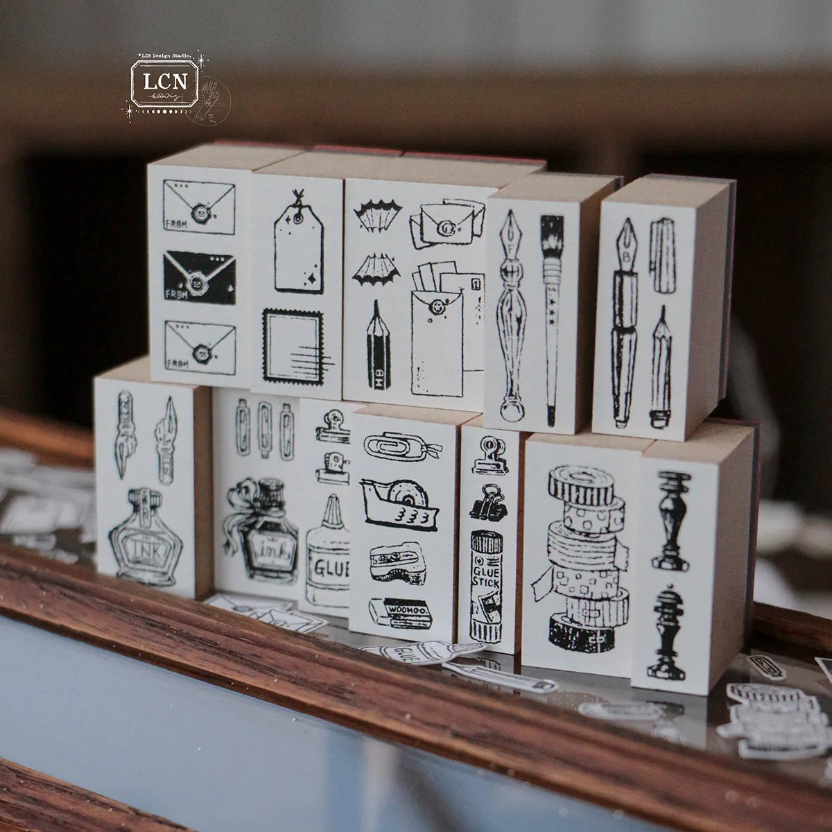 LCN Design Studio - Wooden Rubber Stamp Set - On the Desk Ⅱ