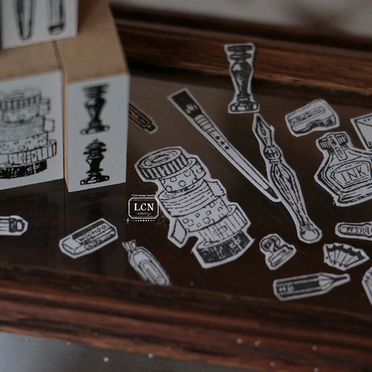 LCN Design Studio - Wooden Rubber Stamp Set - On the Desk Ⅱ