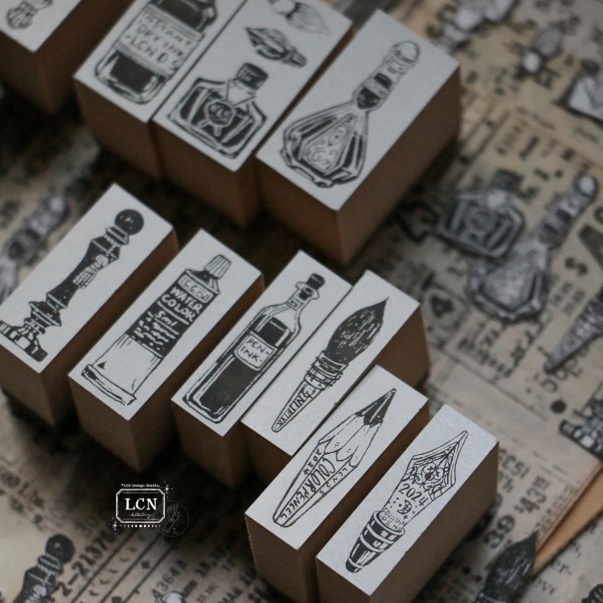 LCN Design Studio - Wooden Rubber Stamp Set - On the Desk