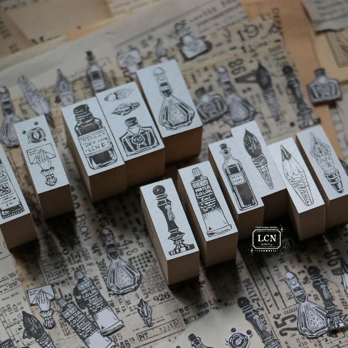 LCN Design Studio - Wooden Rubber Stamp Set - On the Desk