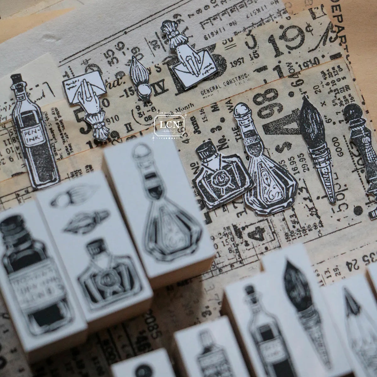 LCN Design Studio - Wooden Rubber Stamp Set - On the Desk
