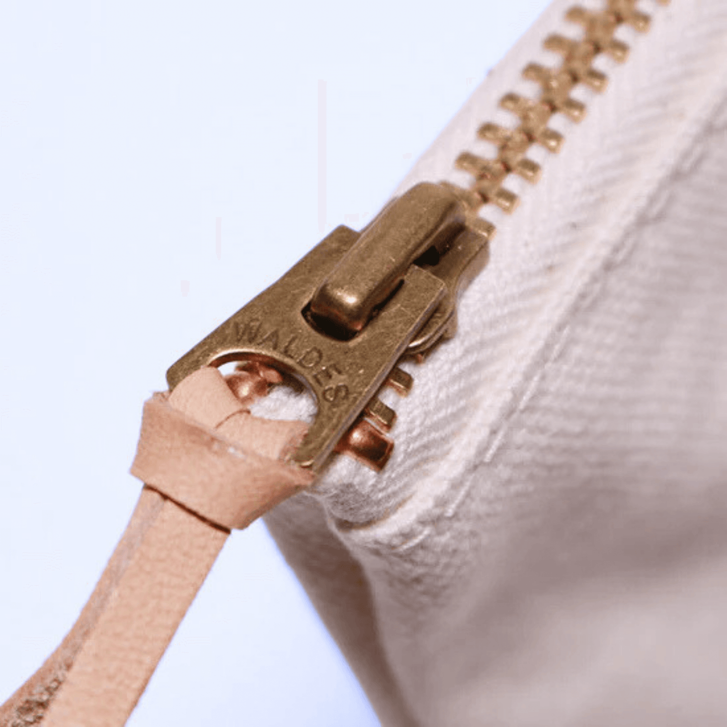 The Superior Labor - Engineer Pouch (S) - Camel