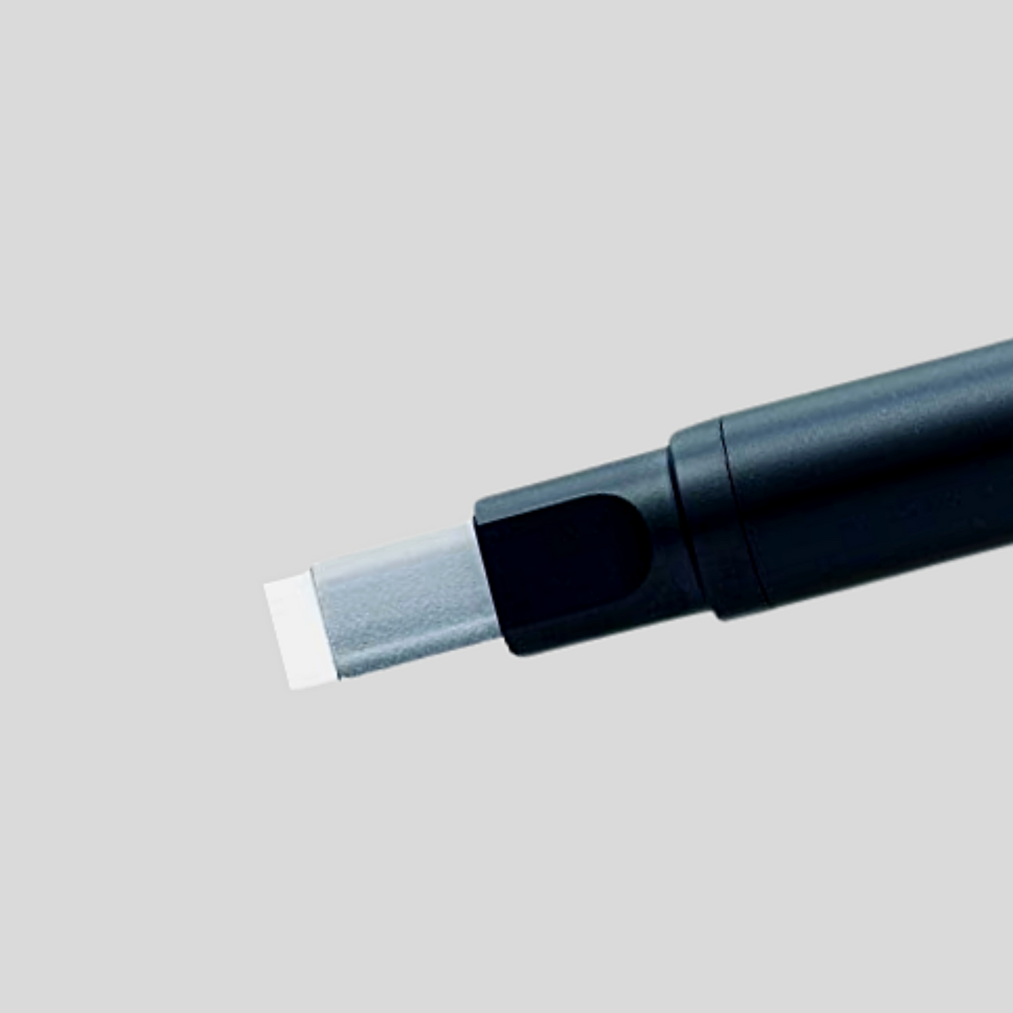 Tombow - Mono Zero Pen-Style Eraser - Rectangle Tip - Black Body