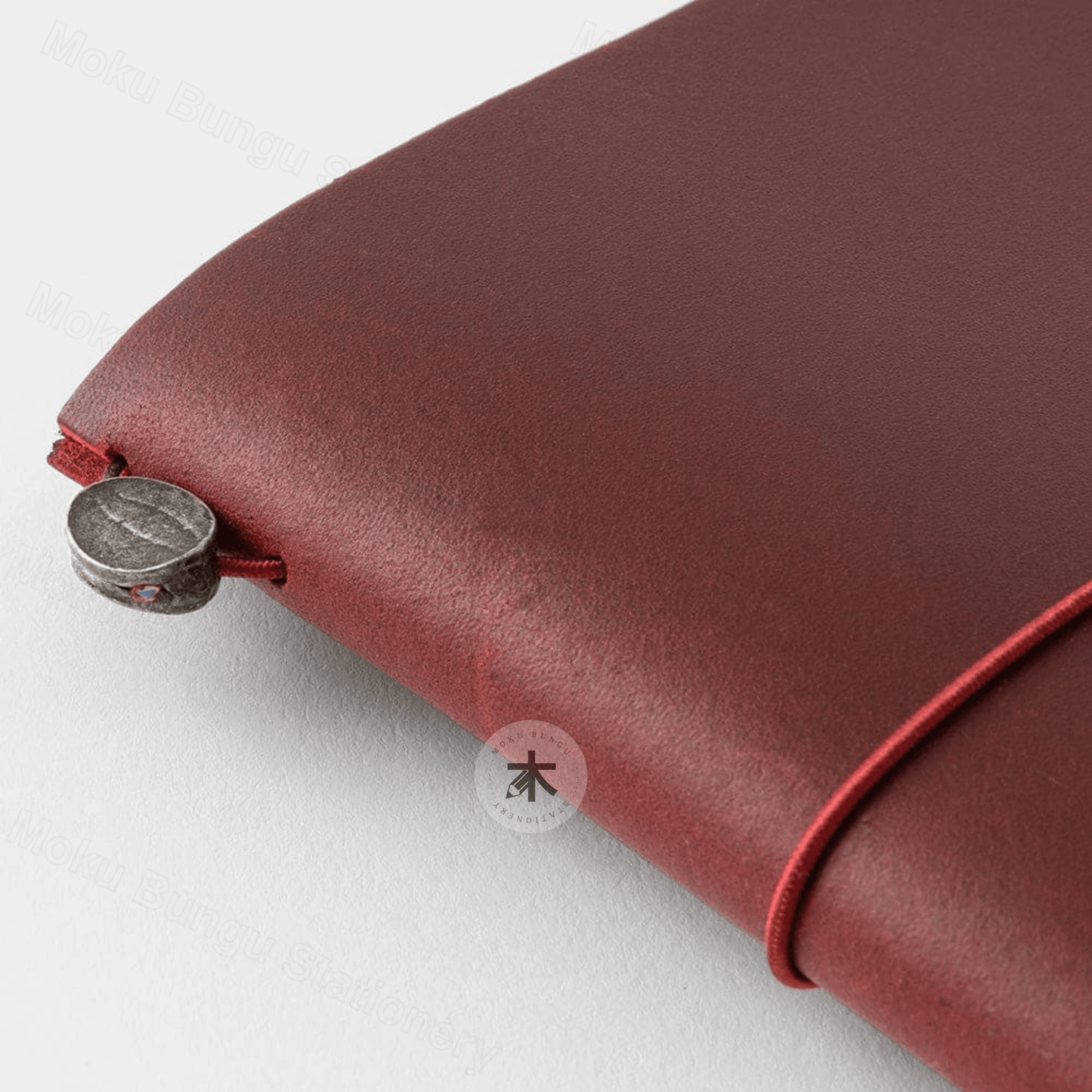 TRAVELER'S notebook Leather Cover Starter Kit - Passport Size - Red - Limited Edition - LOVE AND TRIP