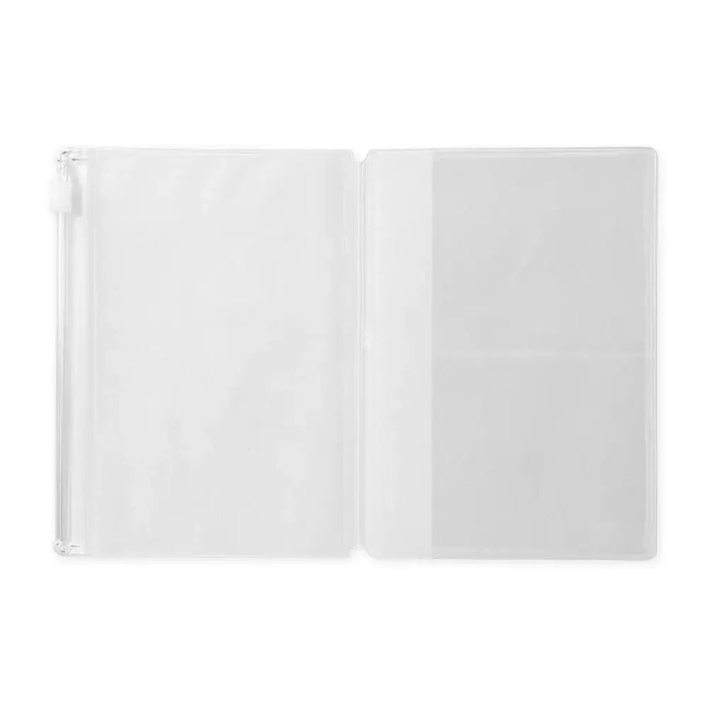 TRAVELER'S notebook Accessory - Passport Size - 004 Zipper Case