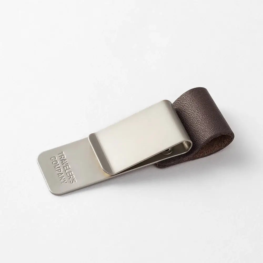 TRAVELER'S notebook Accessory - Regular & Passport Size - 016 Pen Holder - Brown