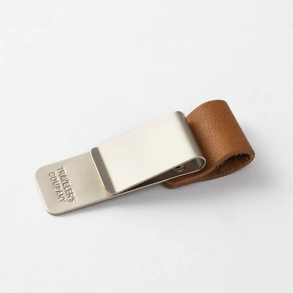 TRAVELER'S notebook Accessory - Regular & Passport Size - 016 Pen Holder - Camel