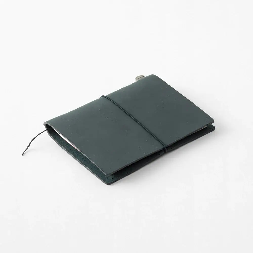 TRAVELER'S notebook Leather Cover Starter Kit - Passport Size - Blue