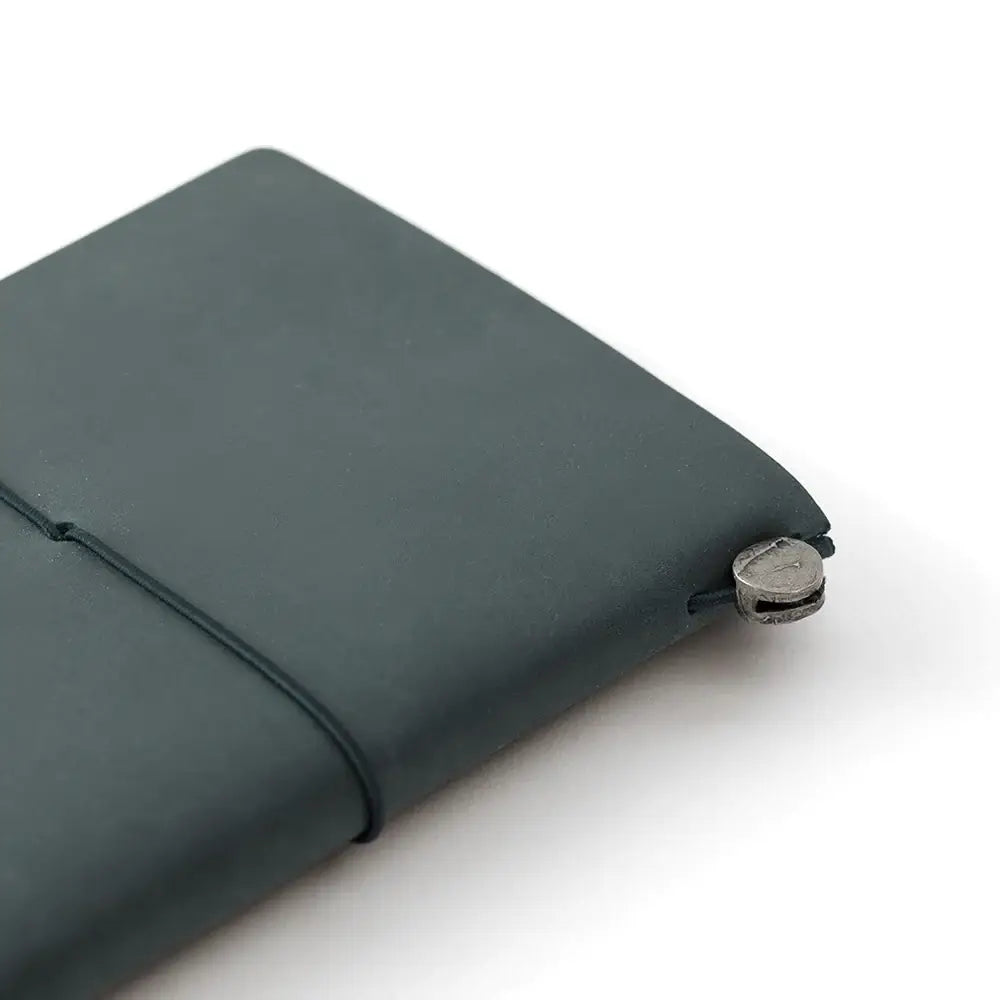 TRAVELER'S notebook Leather Cover Starter Kit - Passport Size - Blue