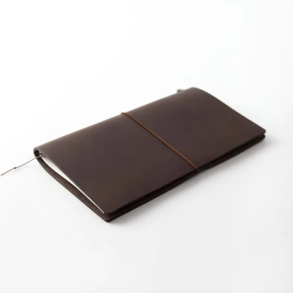 TRAVELER'S notebook Leather Cover Starter Kit - Regular Size - Brown